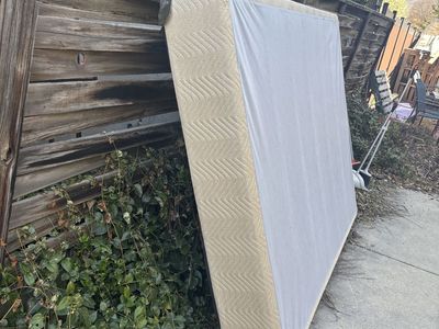 Free Queen Box Spring – Pickup Only