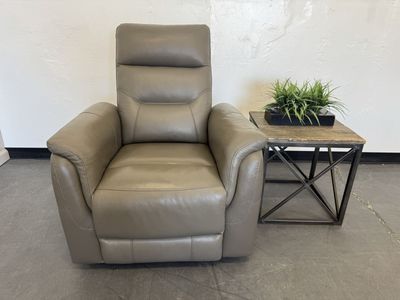 COSTCO ROCKING SWIVEL LEATHER POWER RECLINER CHAIR