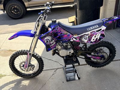 1993 yz80