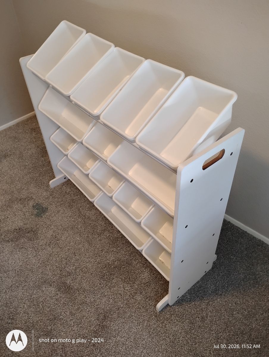 Cubby organizer
