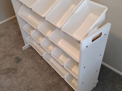 Cubby organizer