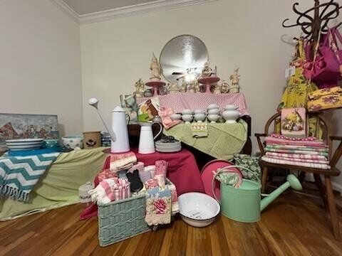 Yard sale, vintage and new!