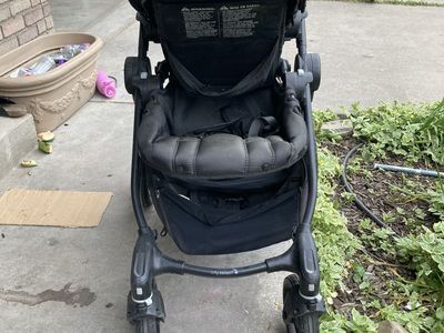 City select stroller by baby jogger