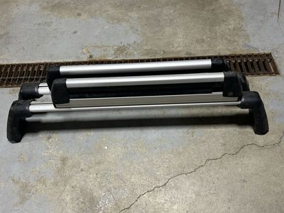 OEM Mercedes-Benz Roof Rack Basic Carrier Crossbars Set
