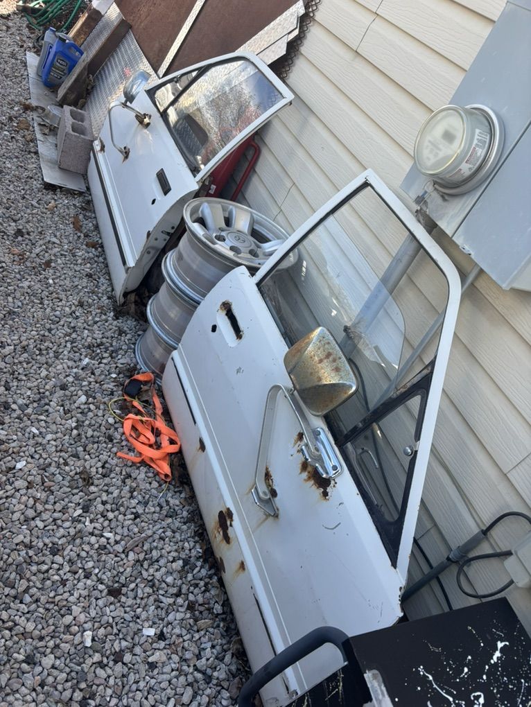 1984-88 Toyota 4runner/pickup Doors