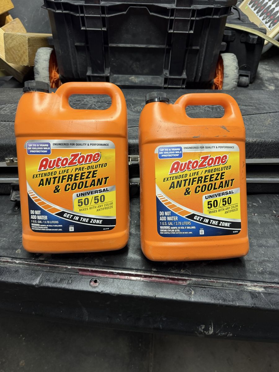 Auto Zone universal antifreeze 50/50