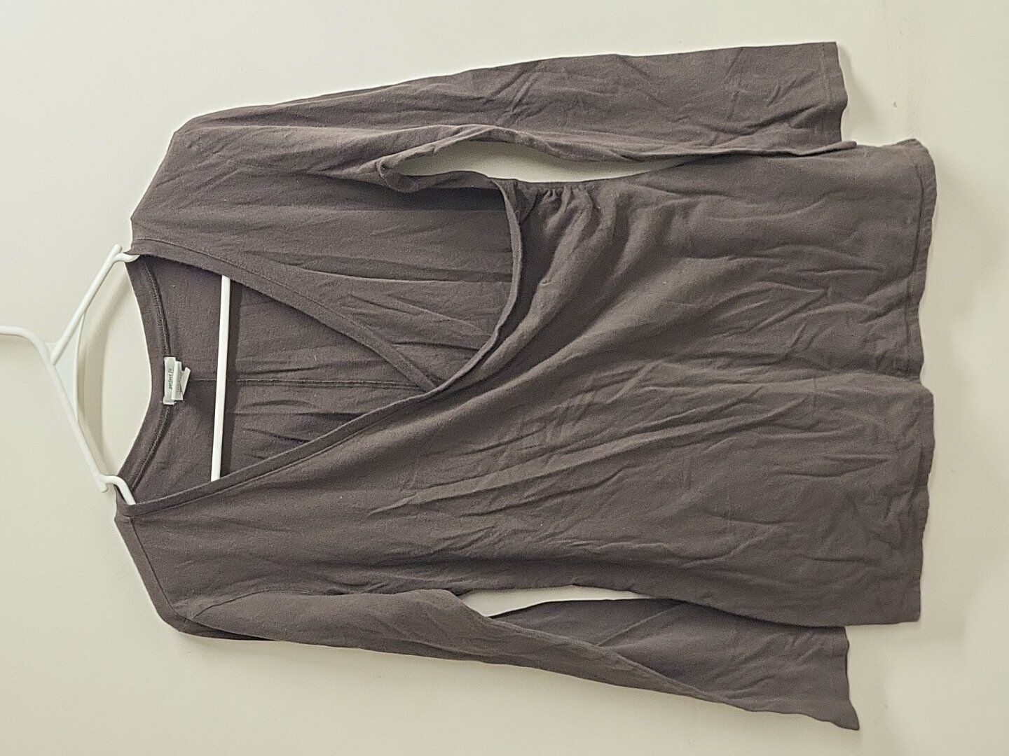 Ladies Medium Brown long sleeve fittedshirt