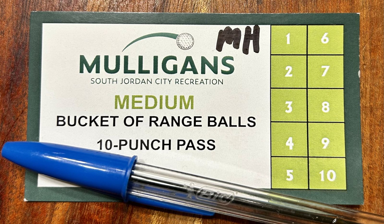 Mulligan Golf Medium Bucket 10-Punch Pass