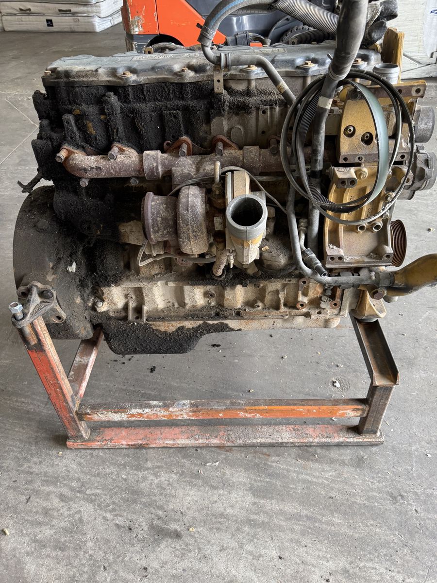 Main image 3