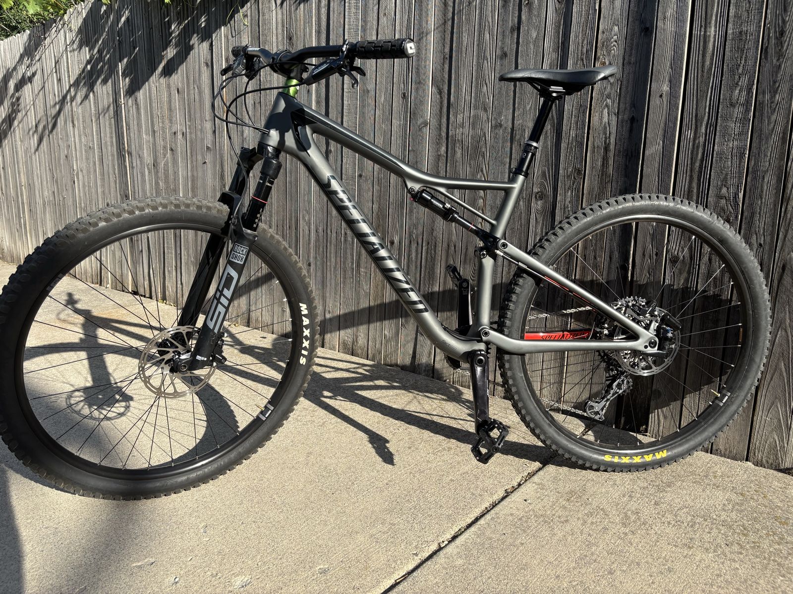 Like New Specialized Epic Carbon Expert