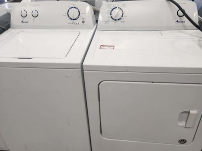 Amana White Top Load Washer and Electric Dryer Set Used