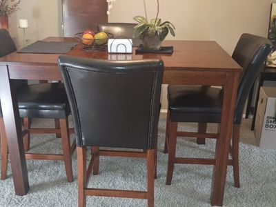 Dining Room set 4 chairs