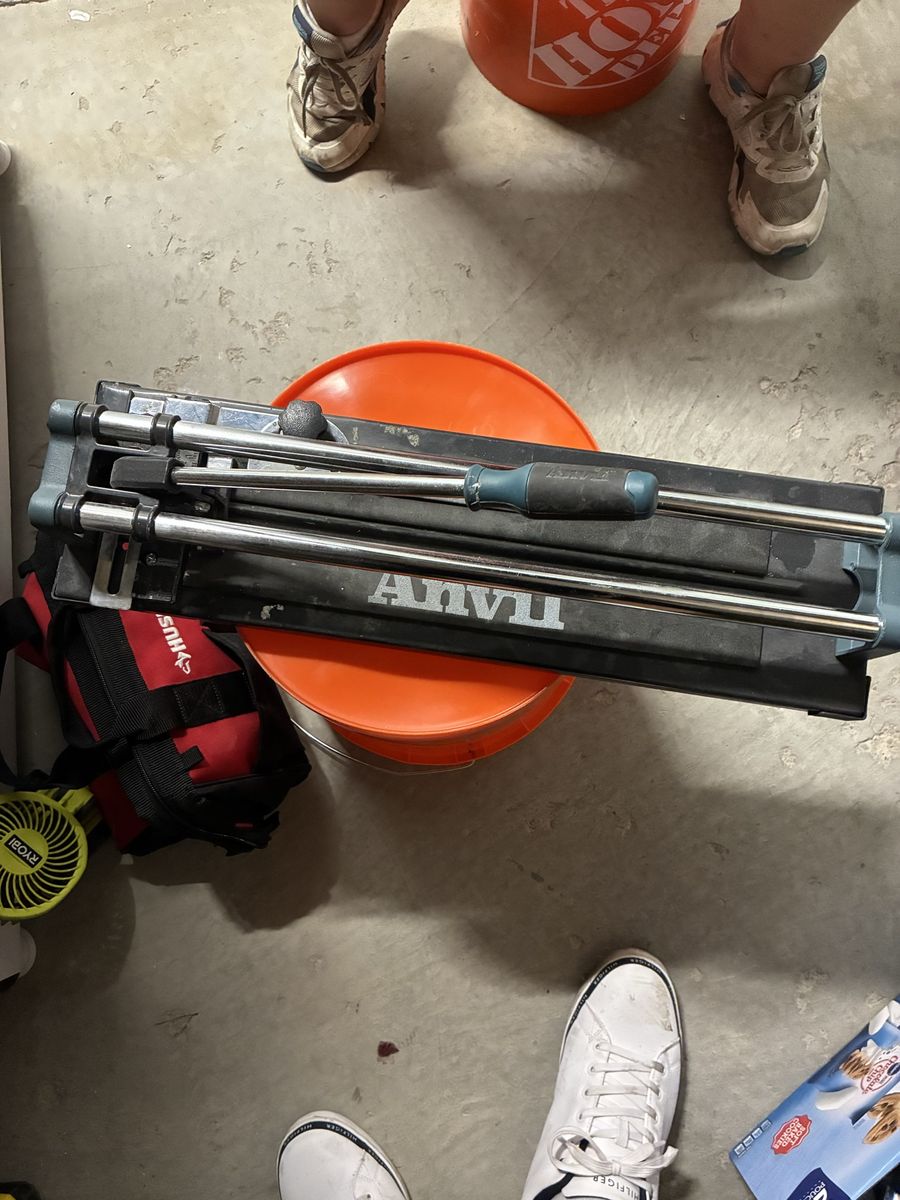 Anvil Manual Tile Cutter - $20 or best offer