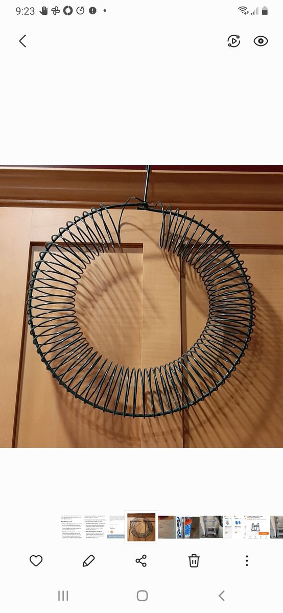 Peanut Wreath Bird Feeder