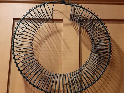 Peanut Wreath Bird Feeder