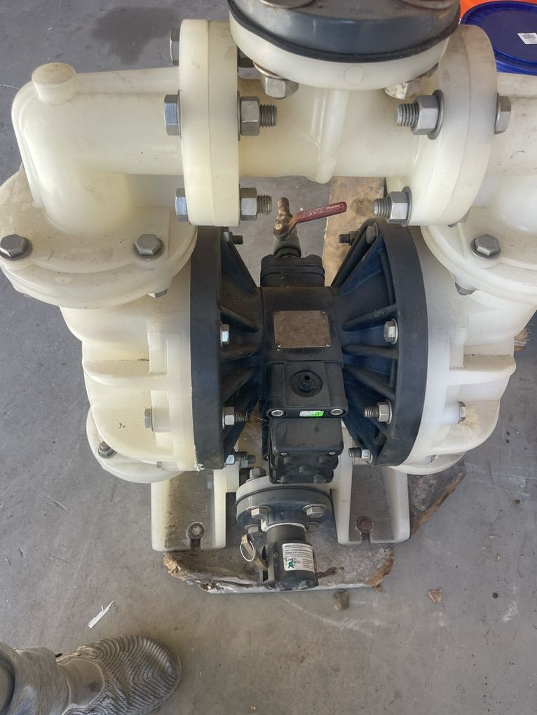 PUMPS SANDPIPER DIAPHRAM HDPE HEAVY