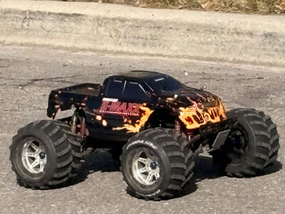 TRAXXAS E-MAXX 6S FULLY UPGRADED