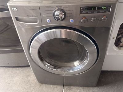 LG TrueSteam Sensor Dry Front Load Dryer in Stainless Steel