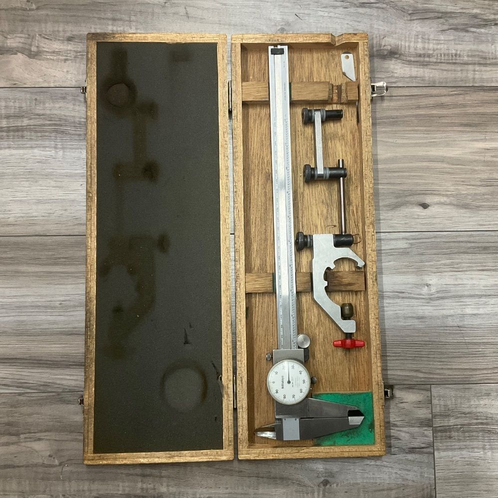 MITUTOYO 12 INCHES DIAL CALIPERS