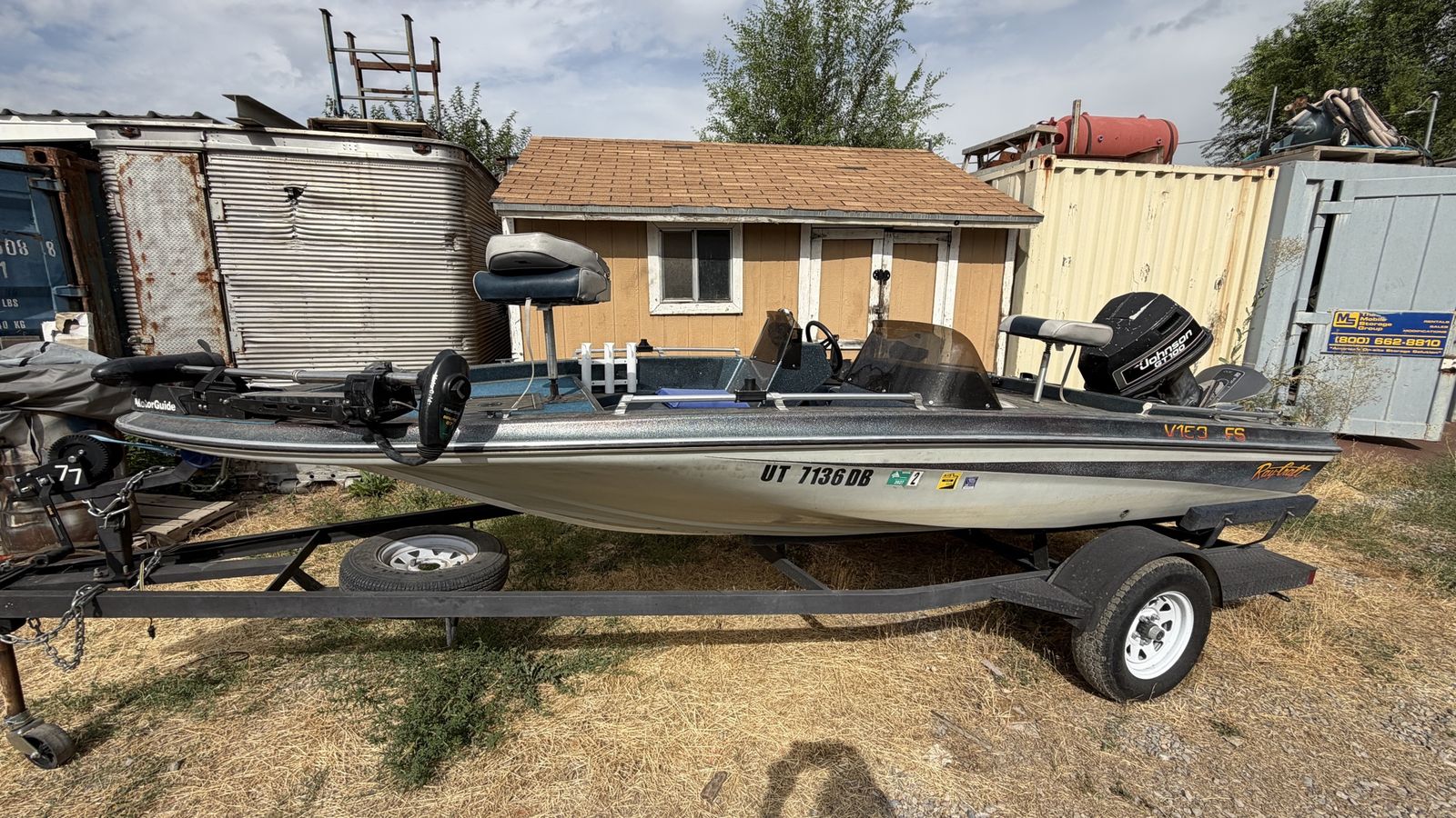 1990 Ray Craft V-159 Fishing Boat – Johnson GT100 – Great Fishing Rig!
