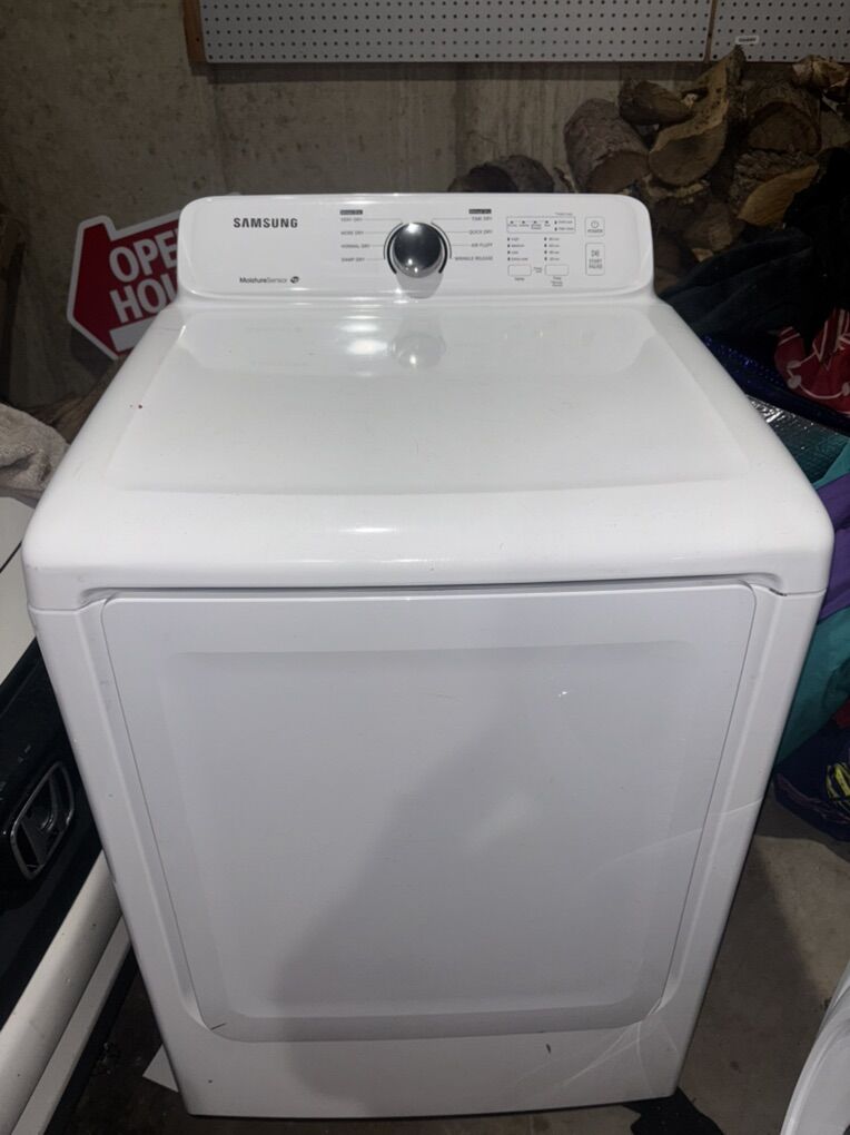 Samsung Washing Machine And Dryer.