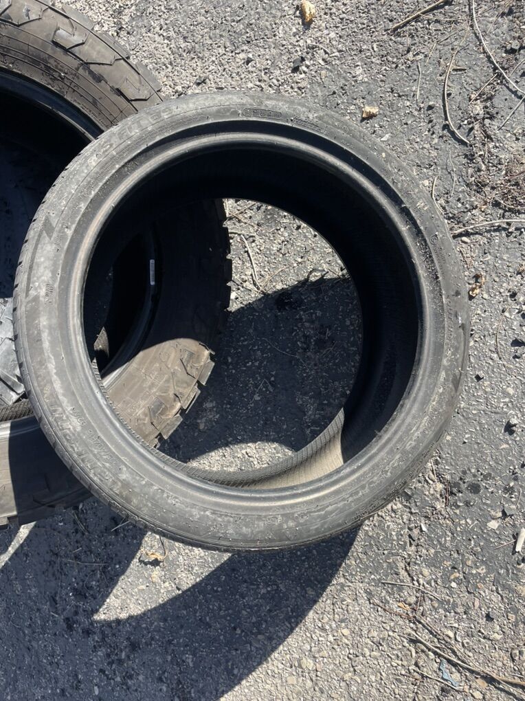 Laufenn 225/40zr18 92w