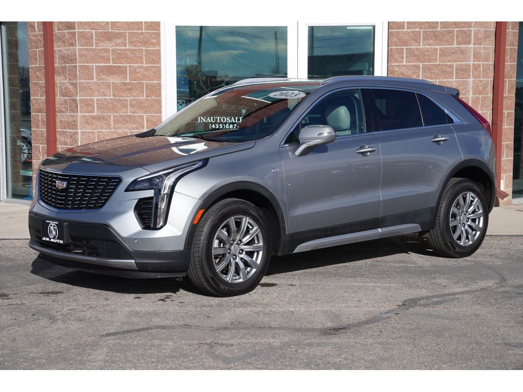 2023 Cadillac XT4 Premium Luxury