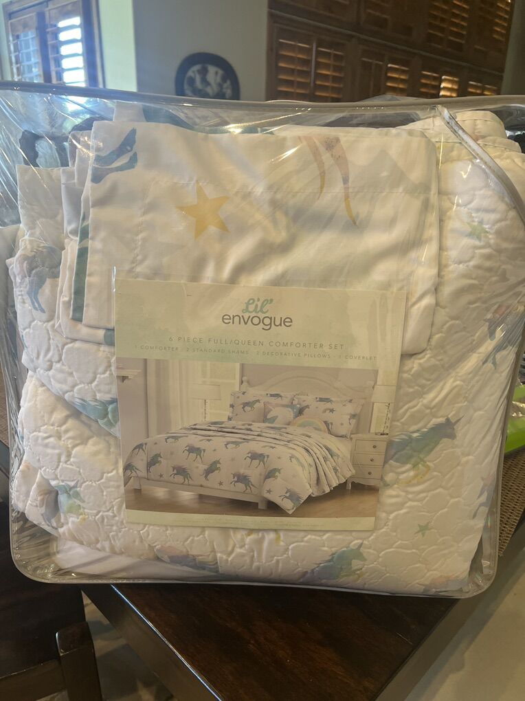 Adorable Girls Unicorn 6-pc Comforter Set