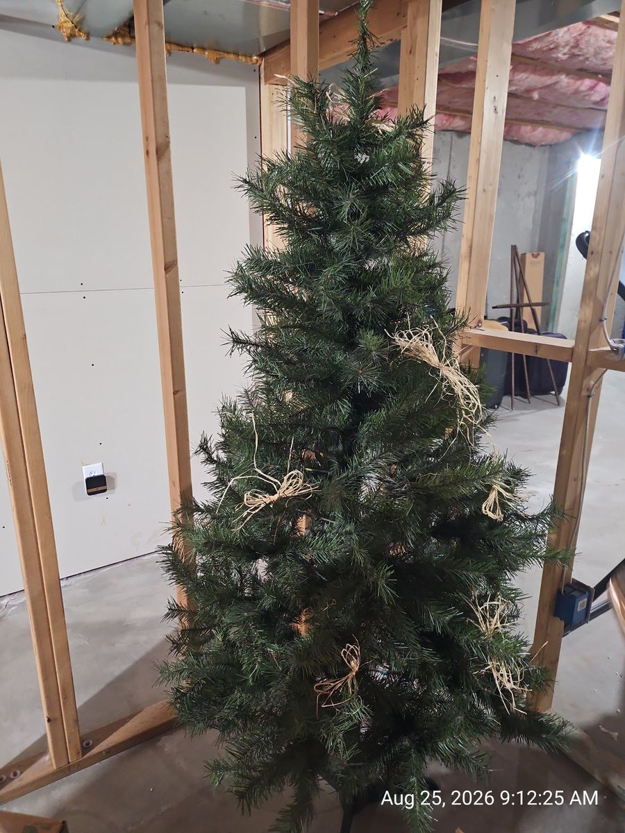Artificial Christmas Tree with Green Needles