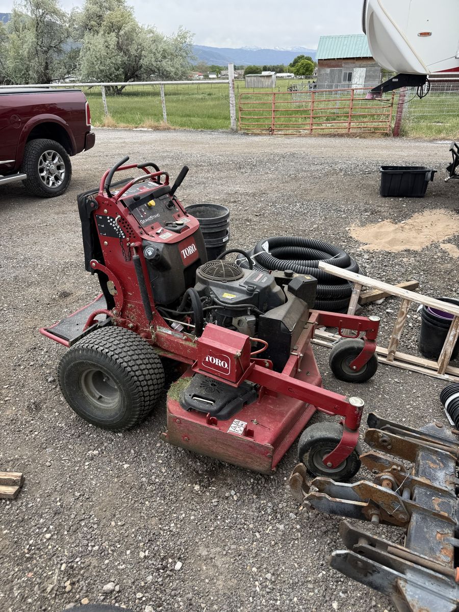 Toro GrandStand Pro Walk-Behind Stand-On Mower, Red, 52" Deck,