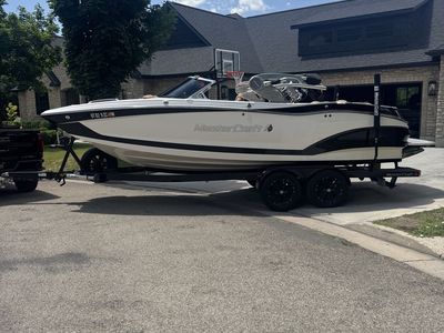 Mastercraft X22
