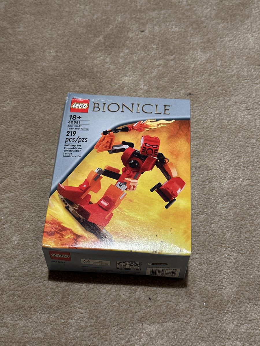 LEGO BIONICLE 40581 Tahu and Takua Building Set - 219 Pieces