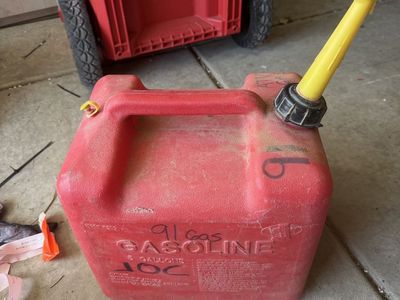 Lot of Red Plastic Gasoline Fuel Cans Containers Various Sizes