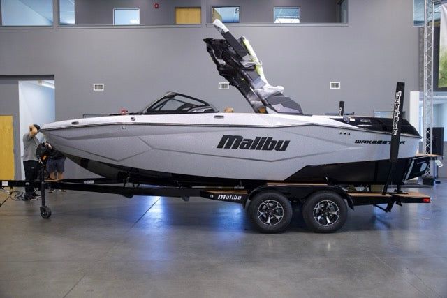 2026 Malibu 22 LSV Boats