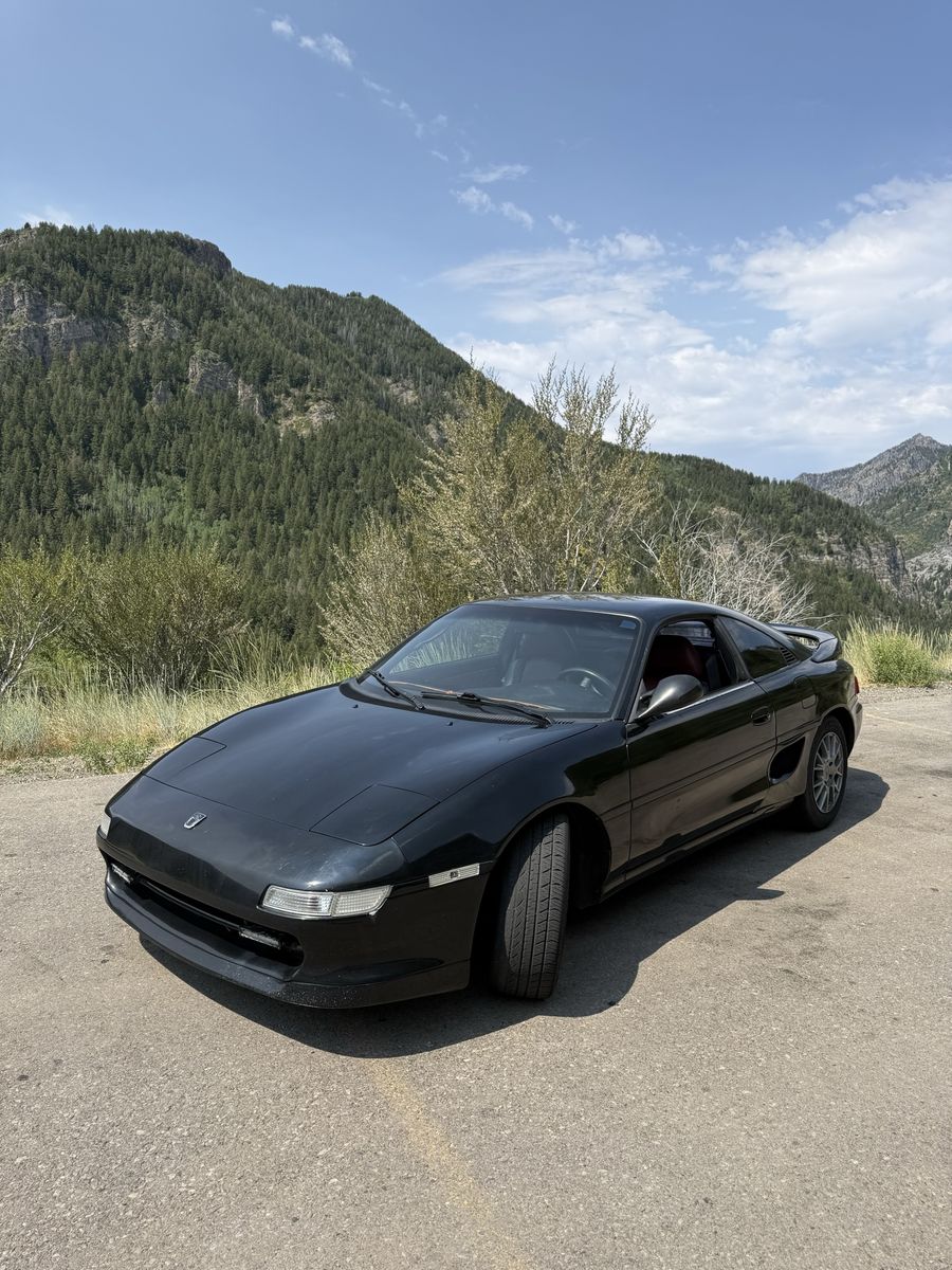 1993 Toyota MR2 Base