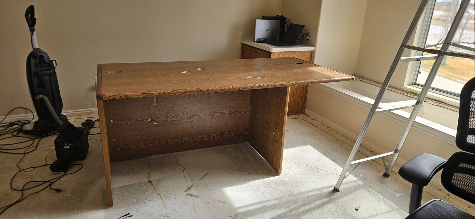 Free heavy Desk