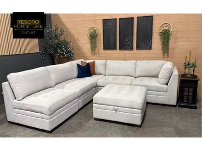 BUCCLE TISDALE MODULAR SECTIONAL WE OFFER DELIVERY