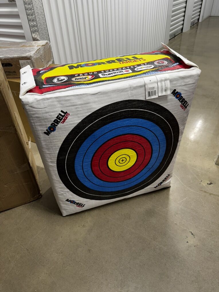 Supreme Range Field Point Archery Target $150 MSRP