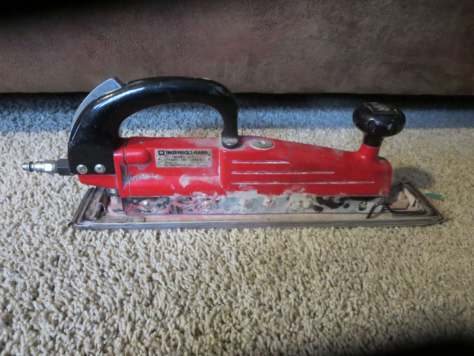 Ingersoll-Rand Model 315 Straight Line Air Sander - Red, Used, 90 PSI