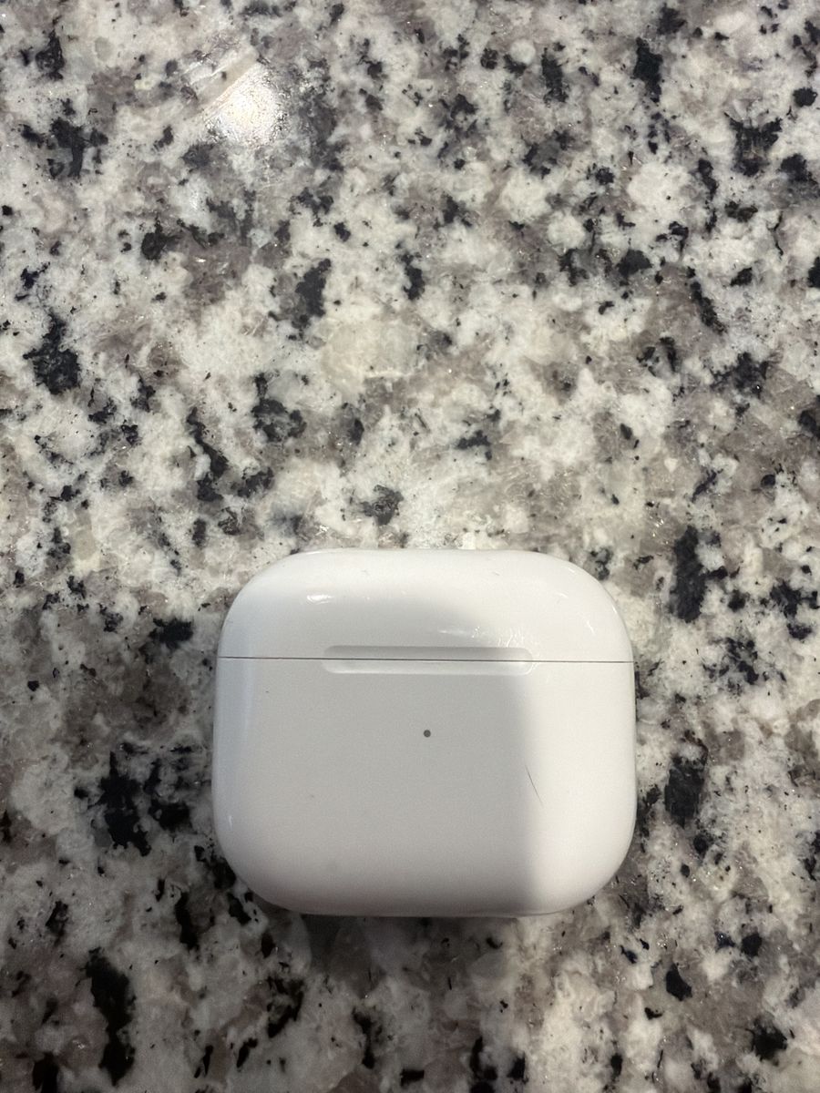AirPod 4th generation (2024)