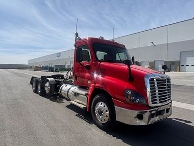 2020 Freightliner Cascadia w/ wet kit