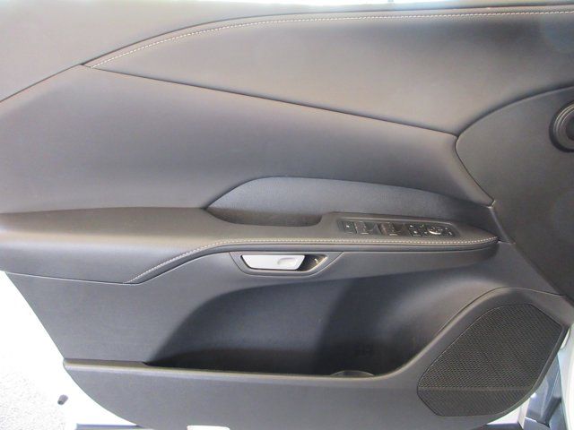 Main image 27