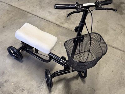 Knee Scooter