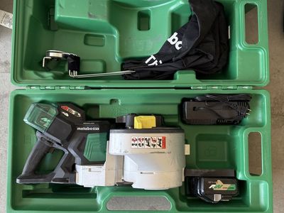 METABO HPT VB3616DA 36V MULTIVOLT BRUSHLESS REBAR BENDER/CUTTER 4.0AH BATTERIES X 2