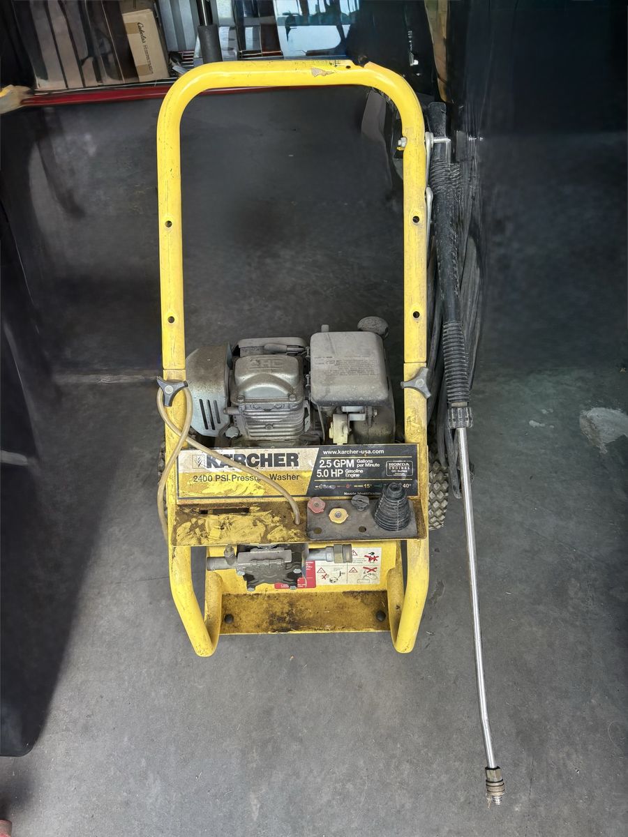 Karcher 2400 PSI Pressure Washer – Untested