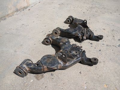2001 Toyota Tundra lower control arms