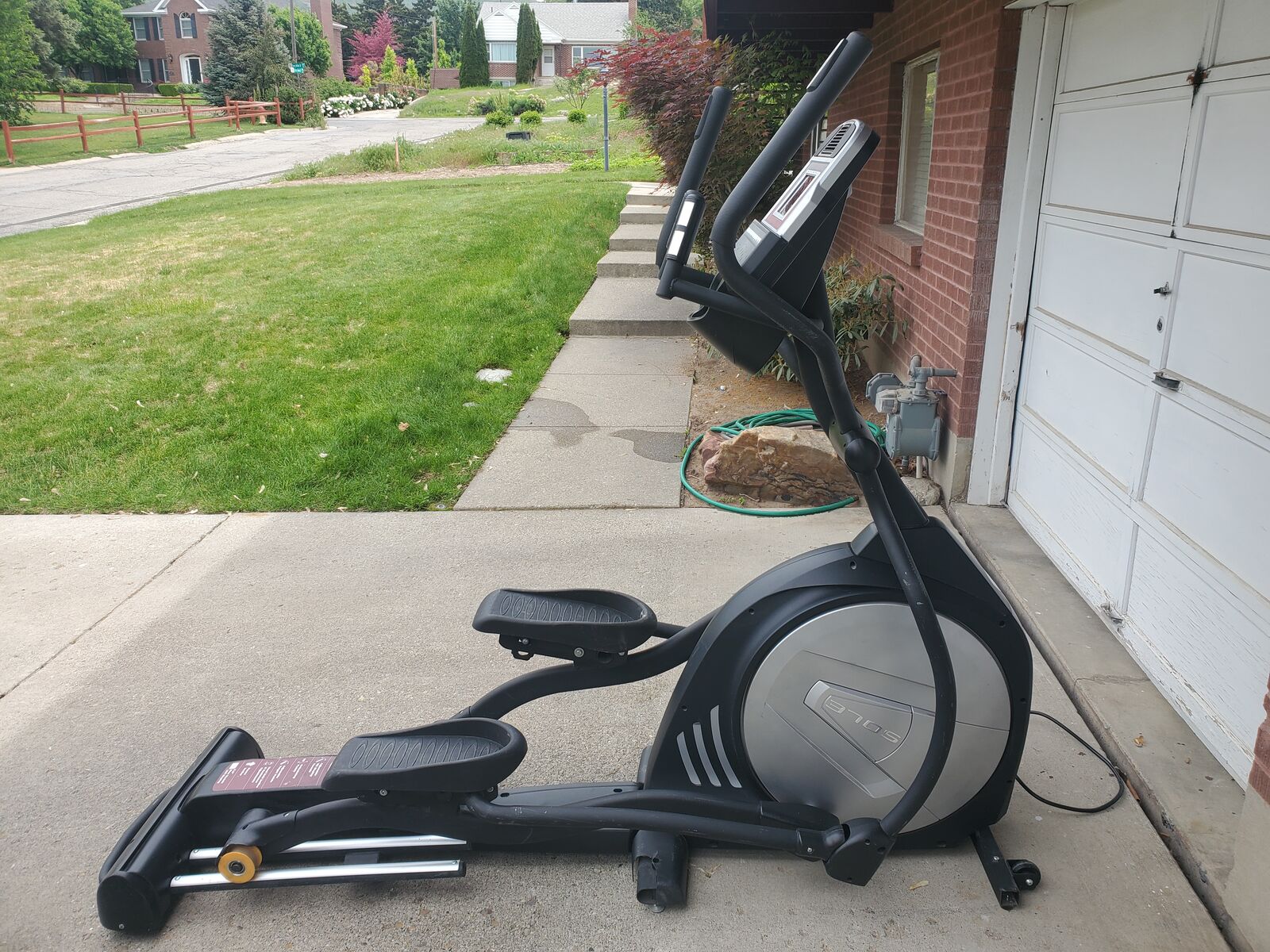 Sole E35 Eliptical - 2010