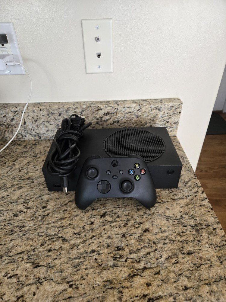 Xbox Series S 1tb black