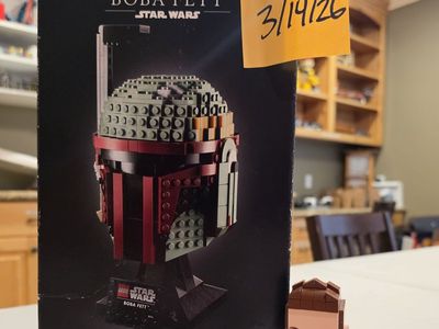 LEGO Star Wars Set 75277 - Boba Fett Helmet (2022)