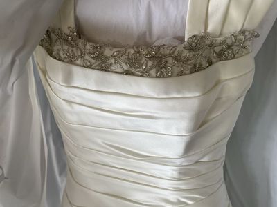 Wedding Dress, ivory satin, size 00